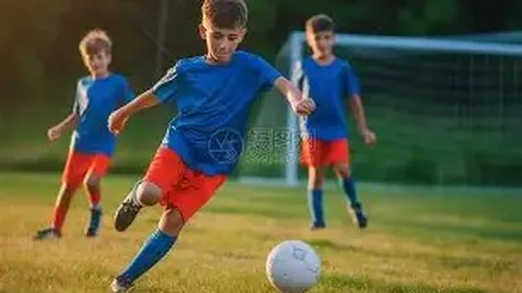 广东队以48分优势击败华班江苏，延续连胜势头，易建联贡献17分6篮板，曾繁日独揽22分