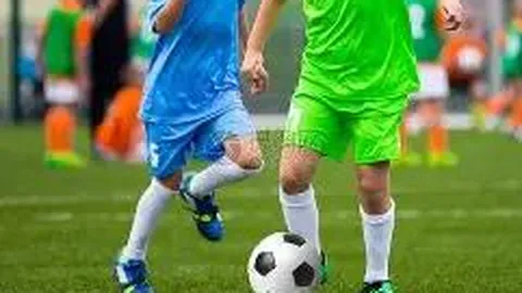 尹正就新剧造型引发热议：坦言外貌不佳